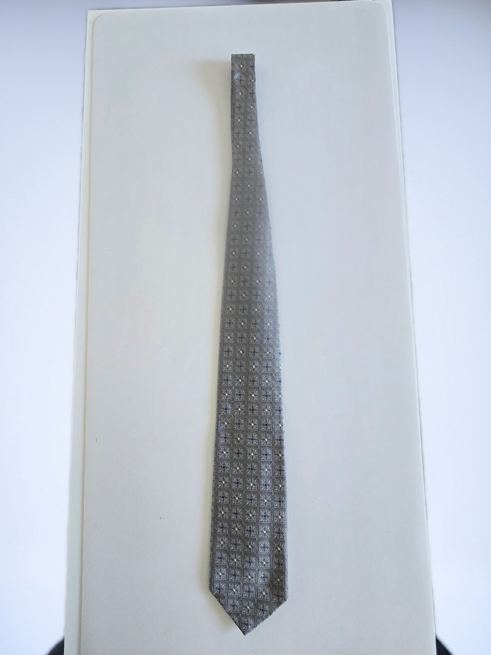 Men's Gray Patterned Silk Tie - By Robert Talbott